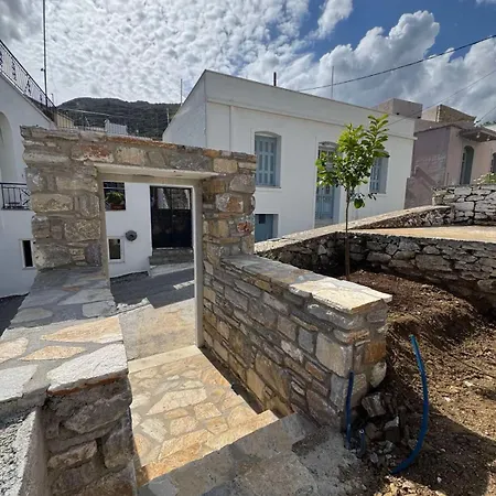 Servena's Damarionas Village * Naxos