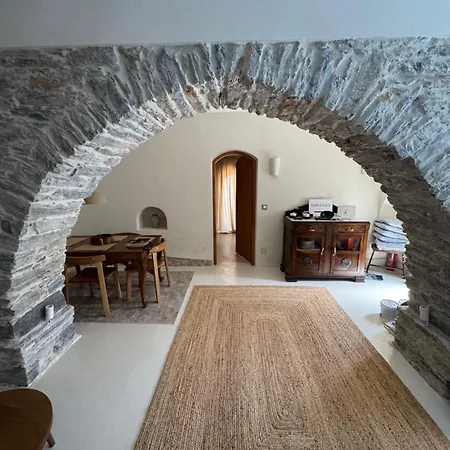 Daire Servena's Damarionas Village Naxos