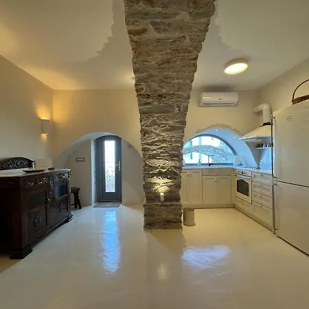 Апартаменты Servena's Damarionas Village *