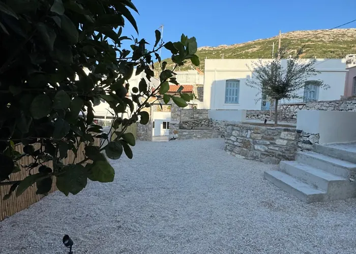 Servena's Damarionas Village * Naxos