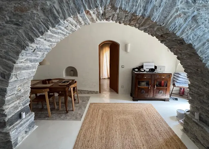 Апартаменты Servena's Damarionas Village Naxos