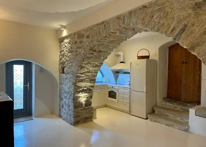 Апартаменты Servena's Damarionas Village Naxos