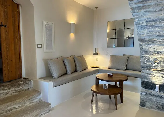 Servena's Damarionas Village * Naxos