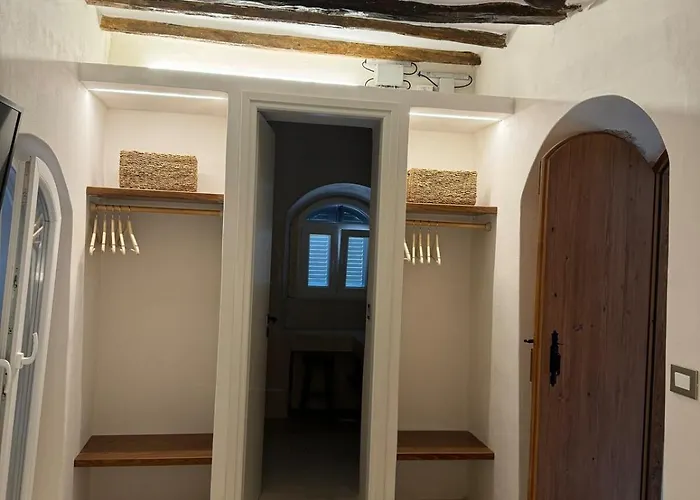 Апартаменты Servena's Damarionas Village Naxos