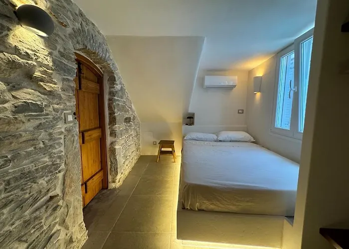 Servena's Damarionas Village * Naxos